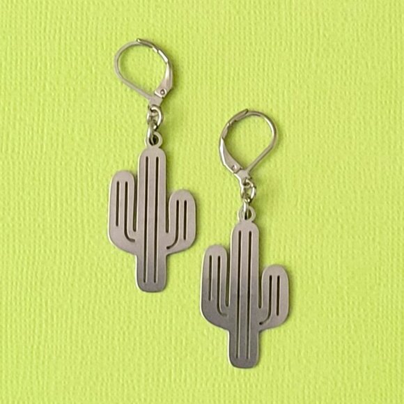 CACTUS Charm Earrings Stainless Steel Lever Back Earwires Arizona Desert Western - Picture 3 of 12